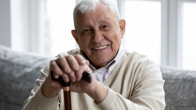 Karies on yleisin syy iäkkäiden henkilöiden hampaiden poistolle
