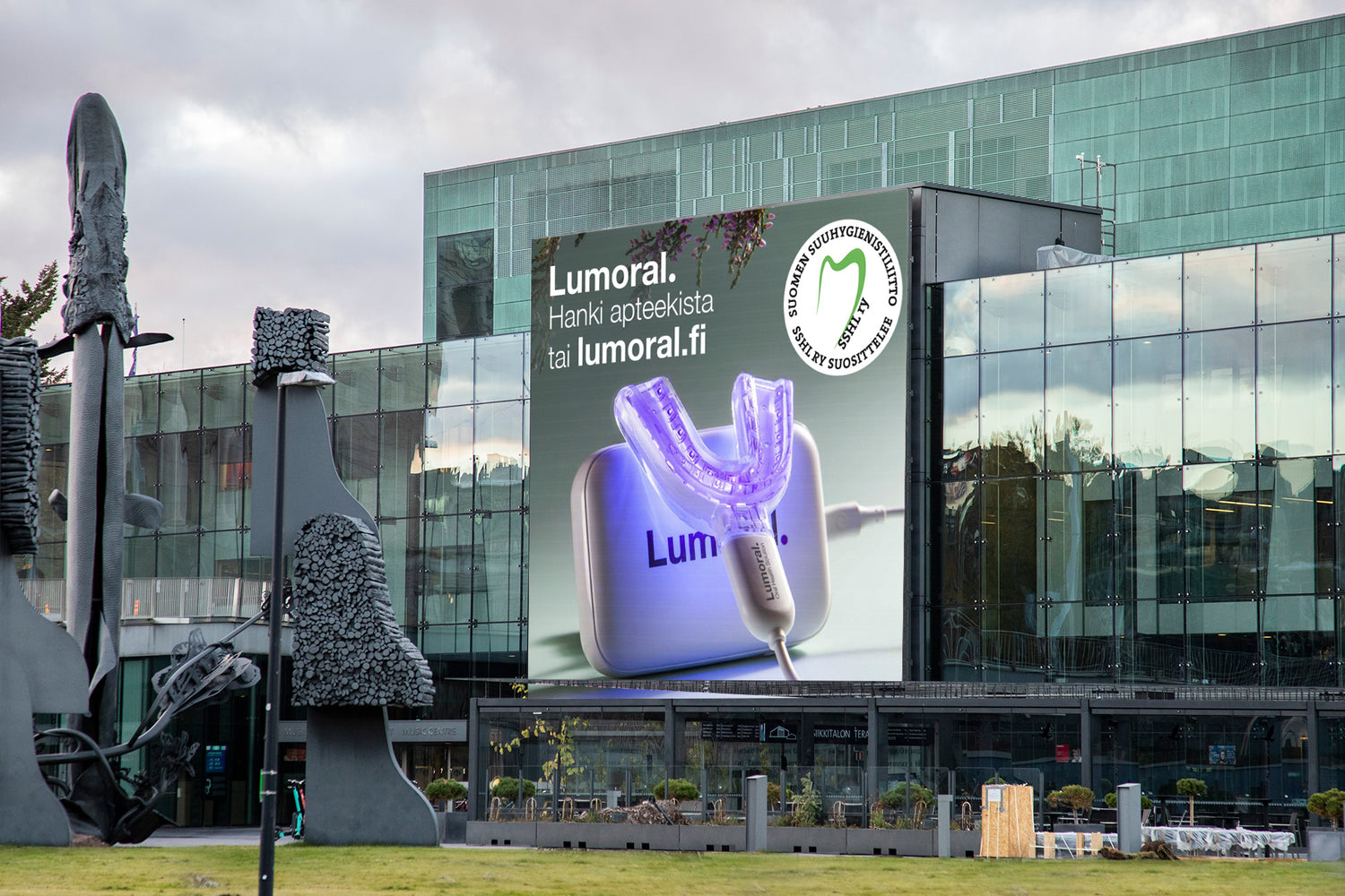 Lumoral tuo klinikkatason suunhoidon kotioloihin