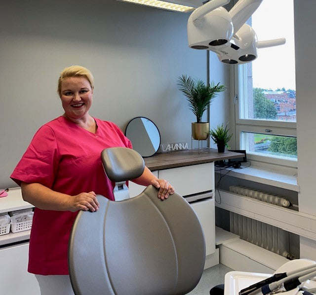 LaHanna: Yksilöllistä suuhygienistipalvelua ja innovatiivista Lumoral-hoitoa